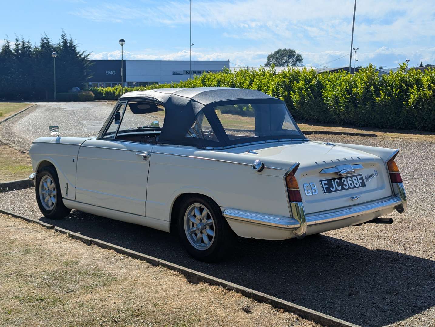 <p>1968 TRIUMPH VITESSE CONVERTIBLE</p>