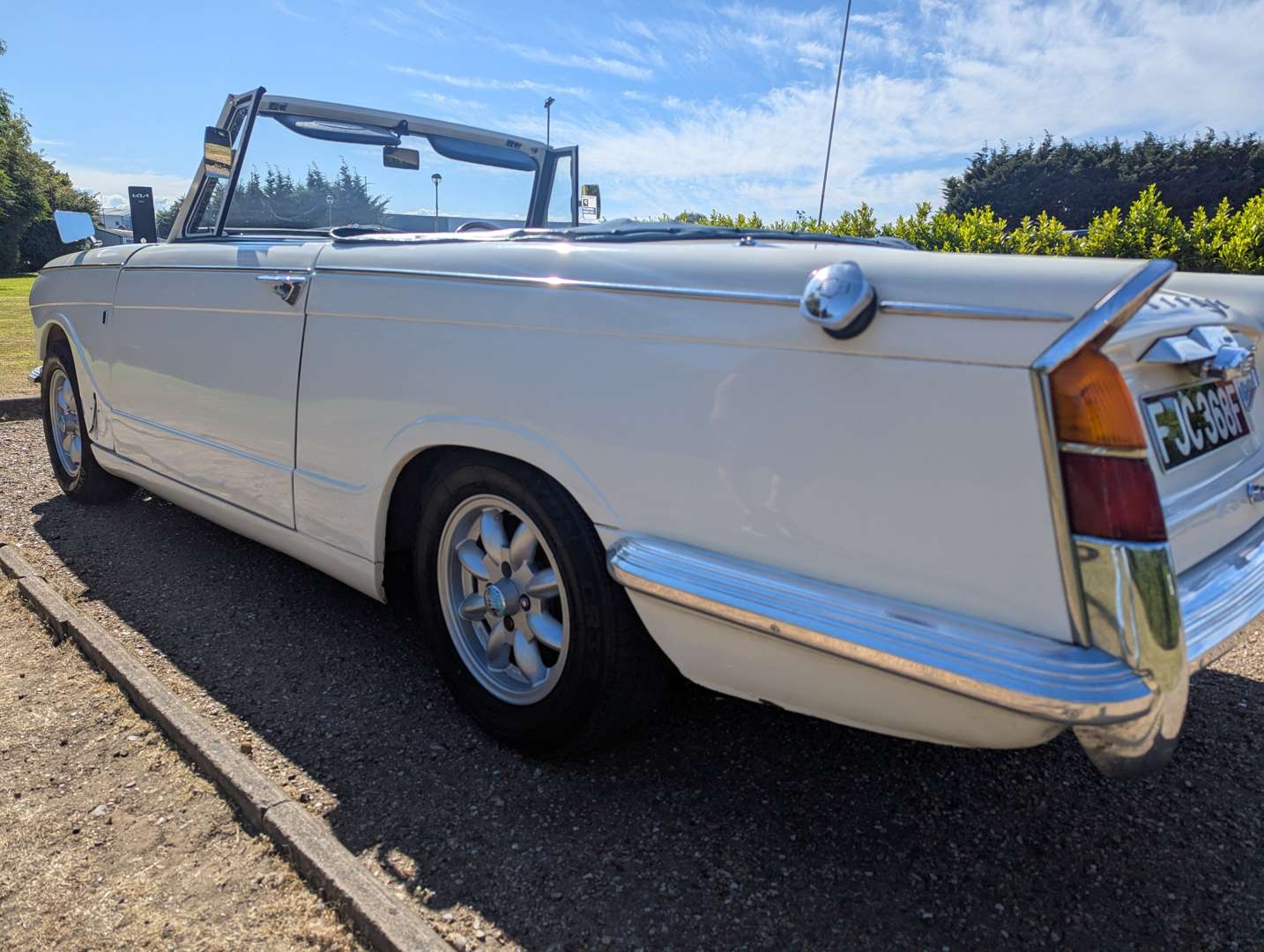 <p>1968 TRIUMPH VITESSE CONVERTIBLE</p>
