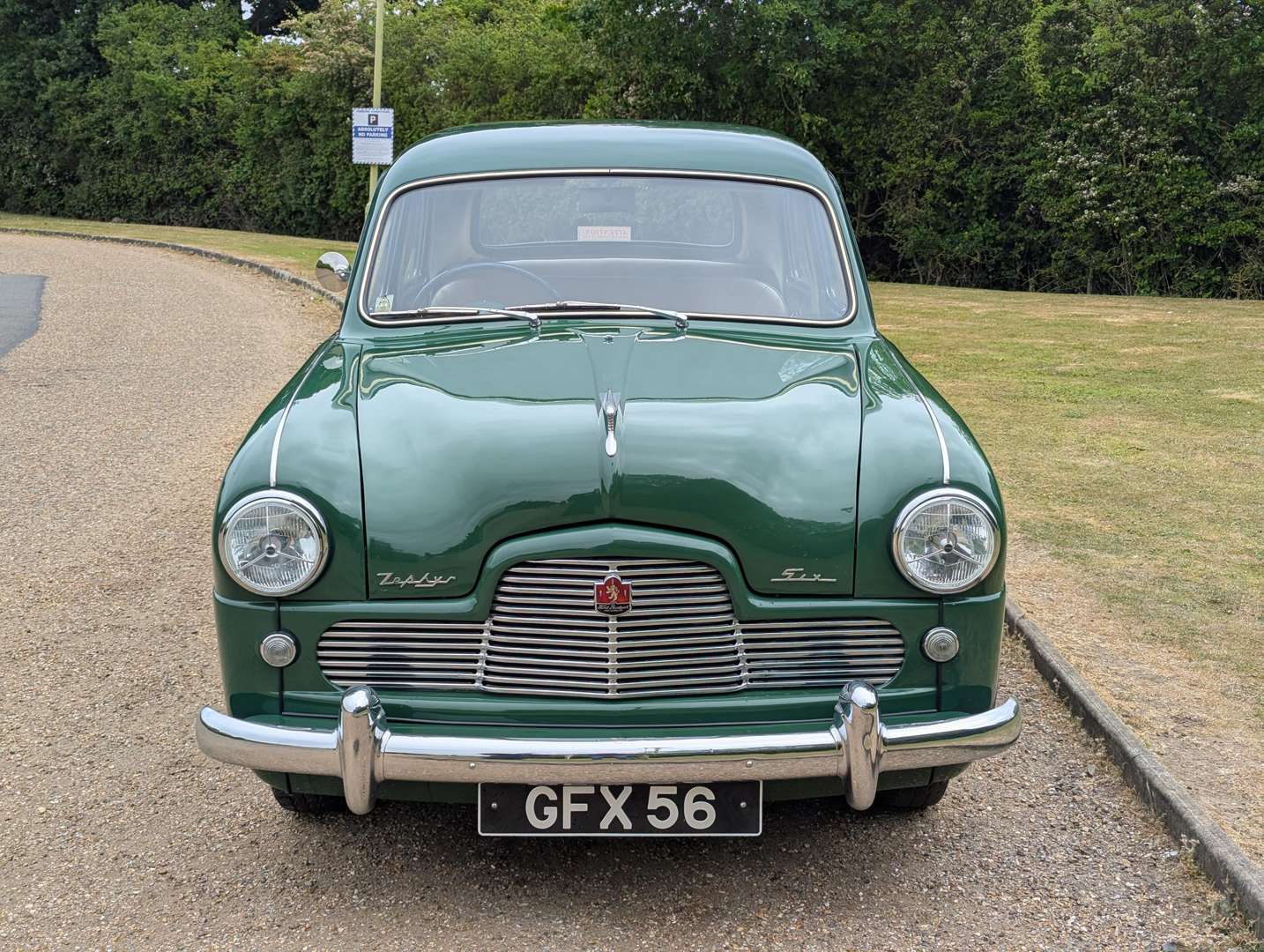 <p>1953 FORD ZEPHYR SIX MKI</p>