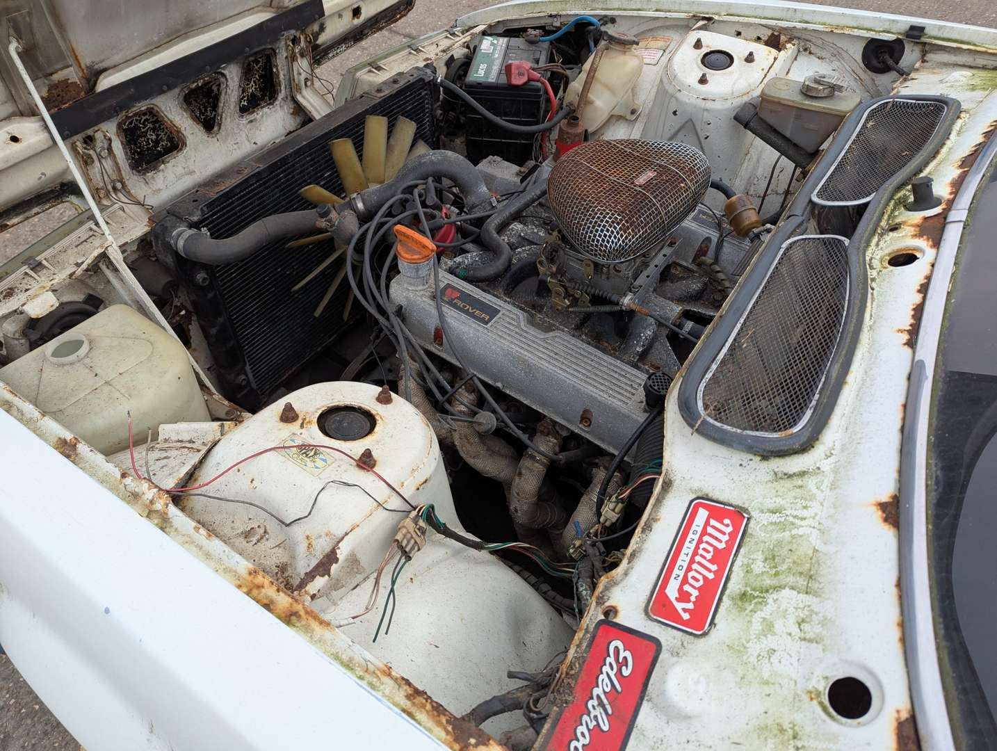 <p>ROVER SDI 3500 V8</p>