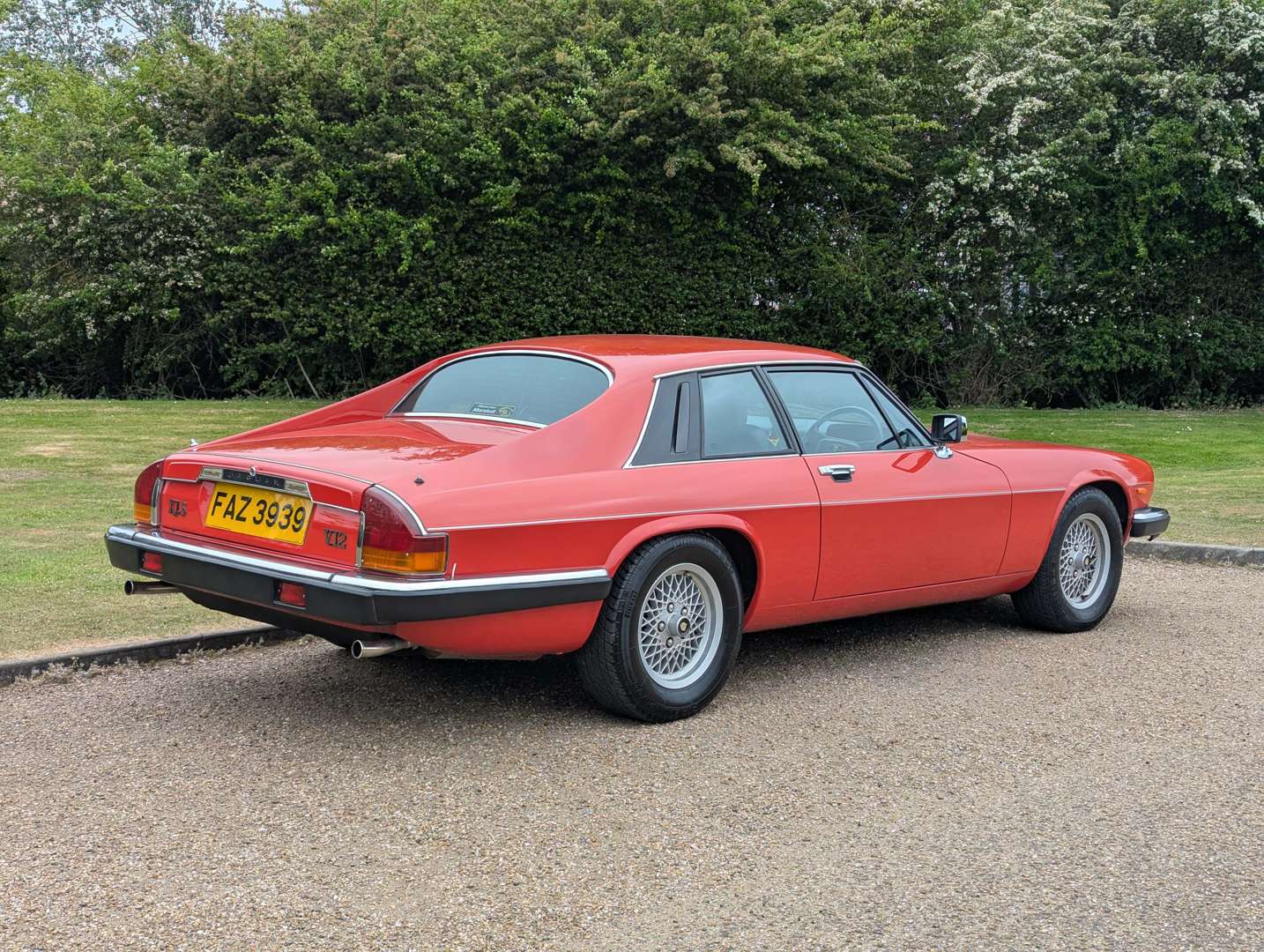 <p>1990 JAGUAR XJ-S 5.3 V12 HE AUTO</p>