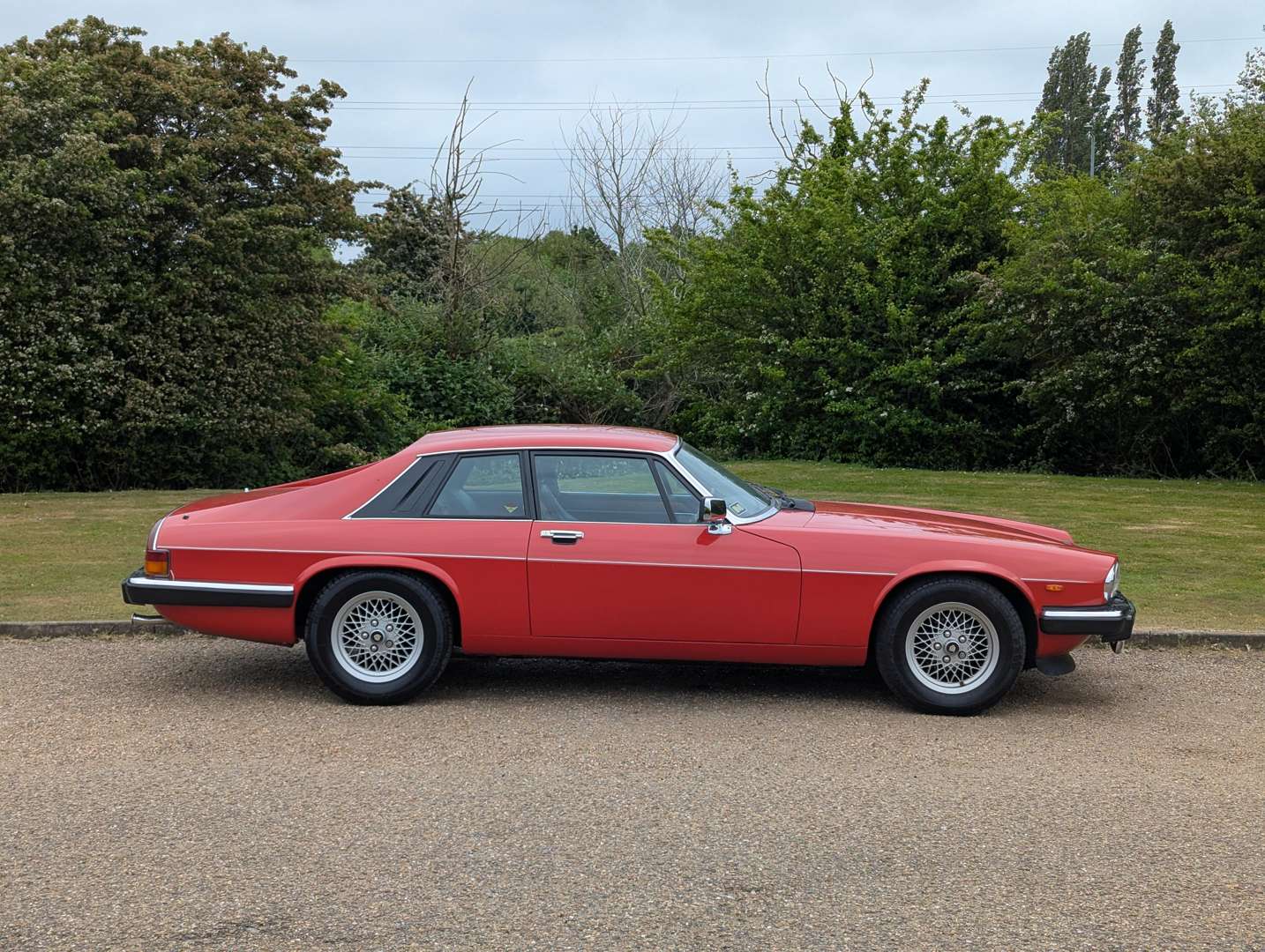 <p>1990 JAGUAR XJ-S 5.3 V12 HE AUTO</p>
