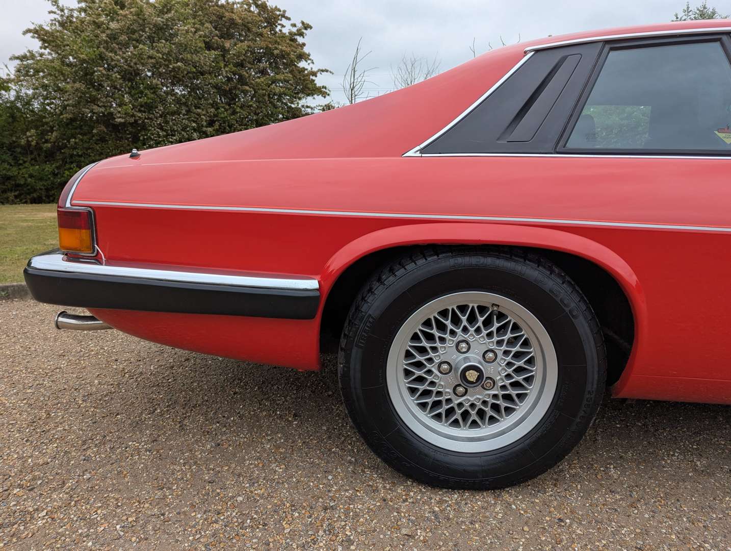 <p>1990 JAGUAR XJ-S 5.3 V12 HE AUTO</p>