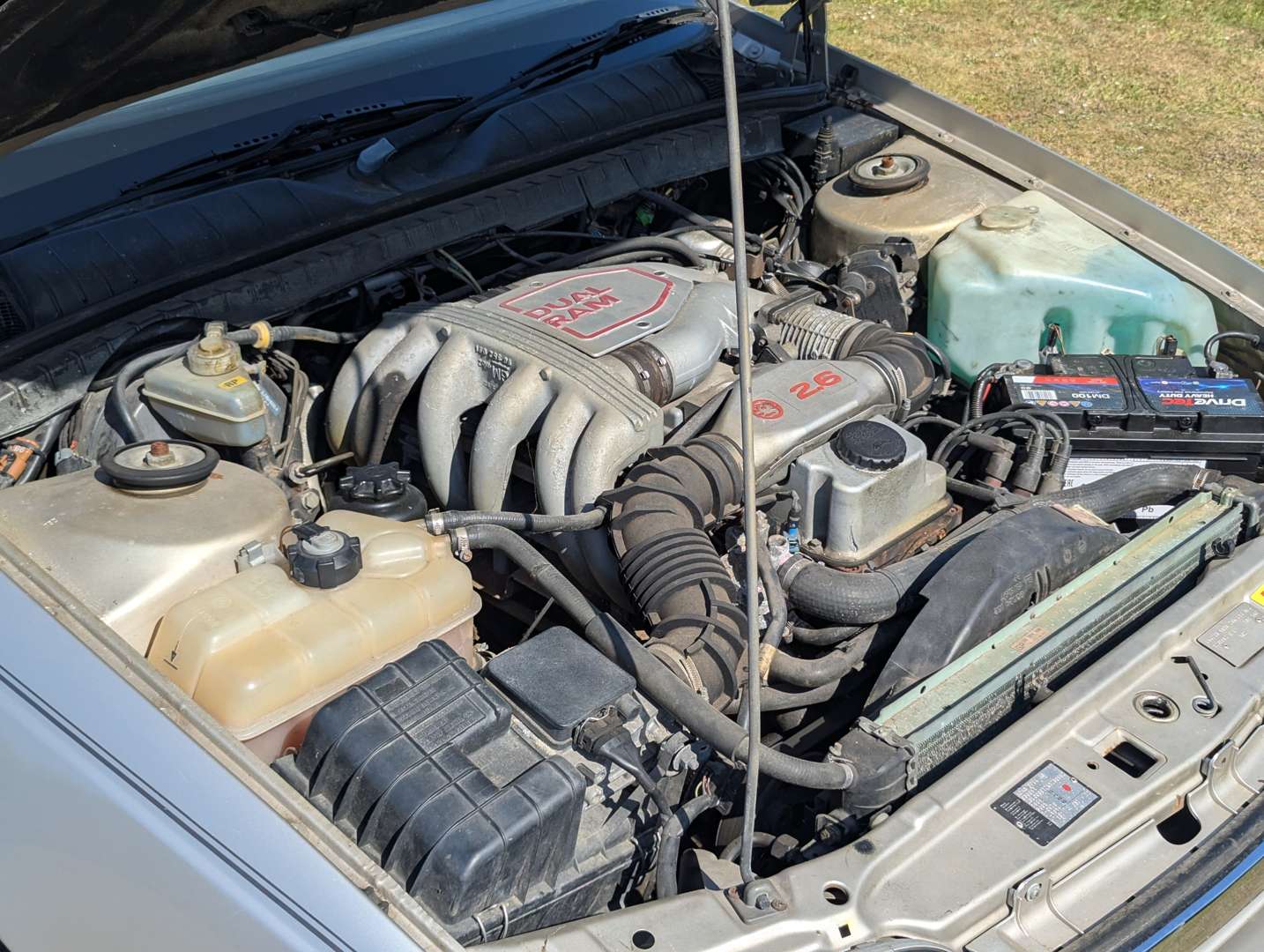 <p>1992 VAUXHALL CARLTON 2.6 DIPLOMAT AUTO</p>