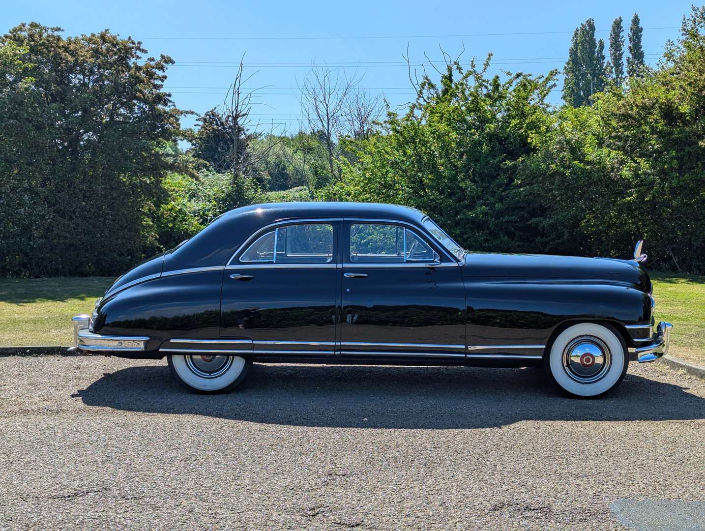 <p>1949 PACKARD CUSTOM 8</p>