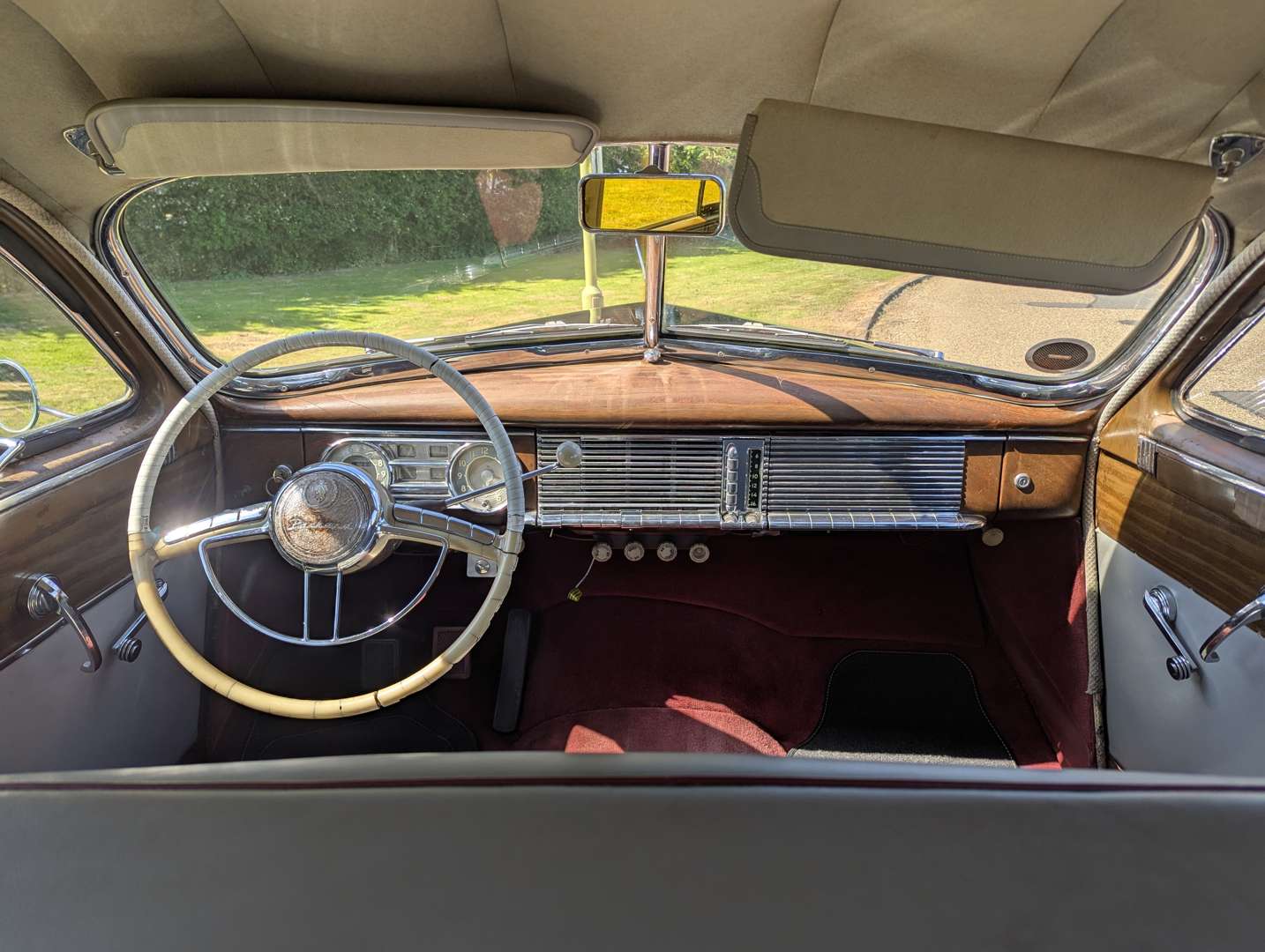 <p>1949 PACKARD CUSTOM 8</p>