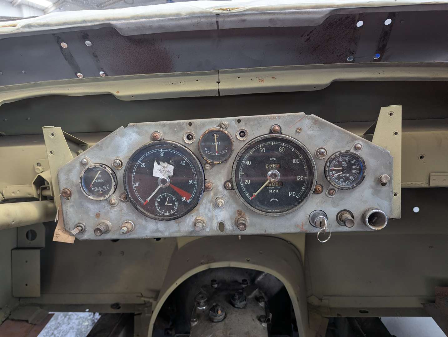<p>1959 JAGUAR XK150 DHC</p>