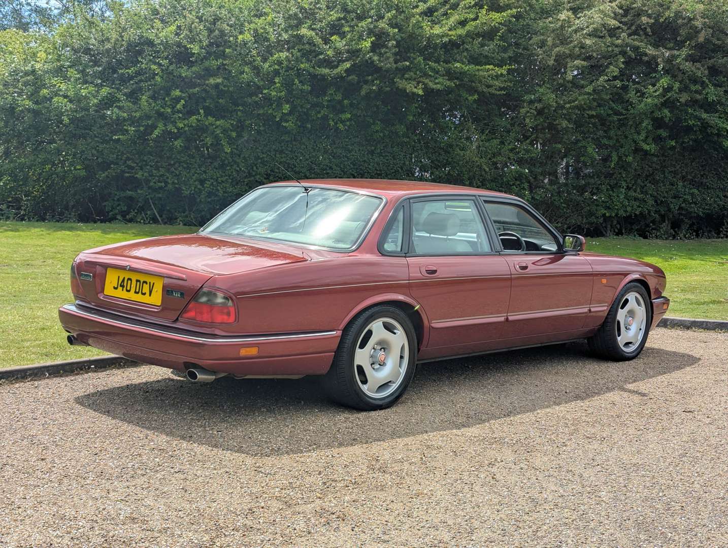 <p>1995 JAGUAR XJ-R</p>