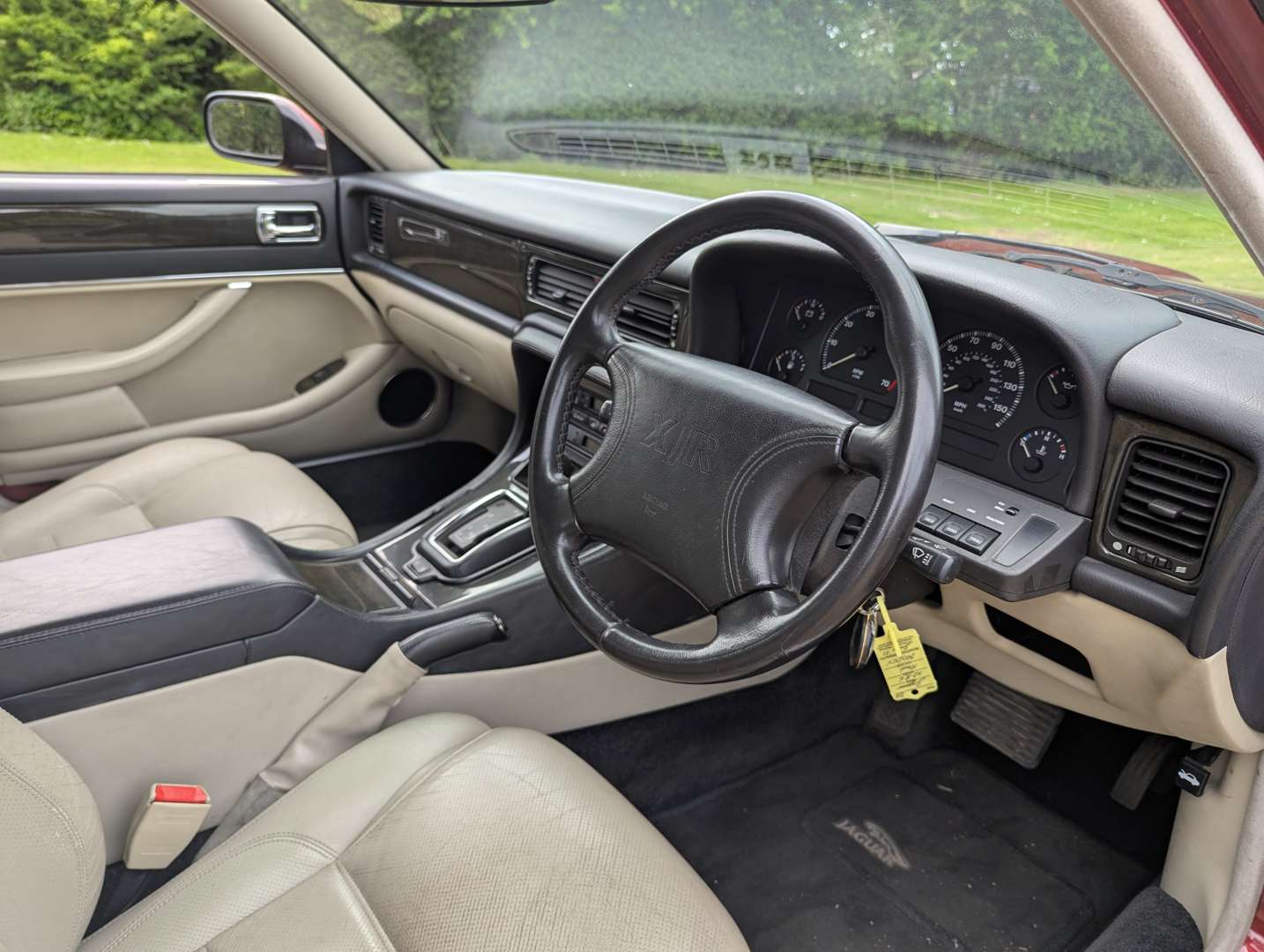<p>1995 JAGUAR XJ-R</p>