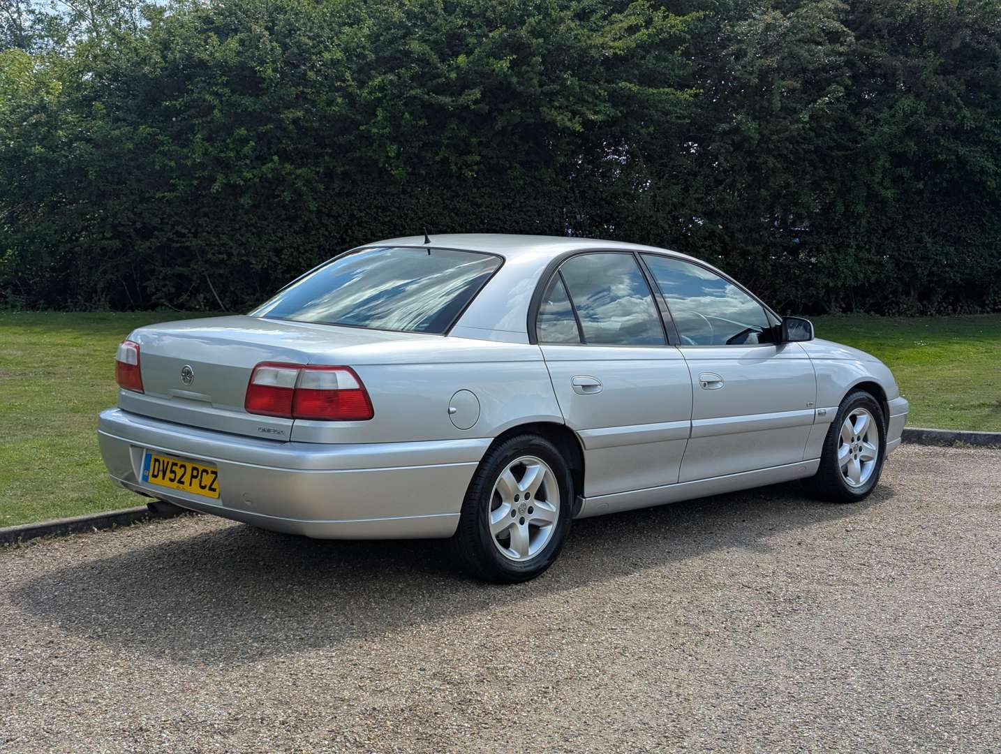 <p>2002 VAUXHALL OMEGA 2.2CD AUTO</p>