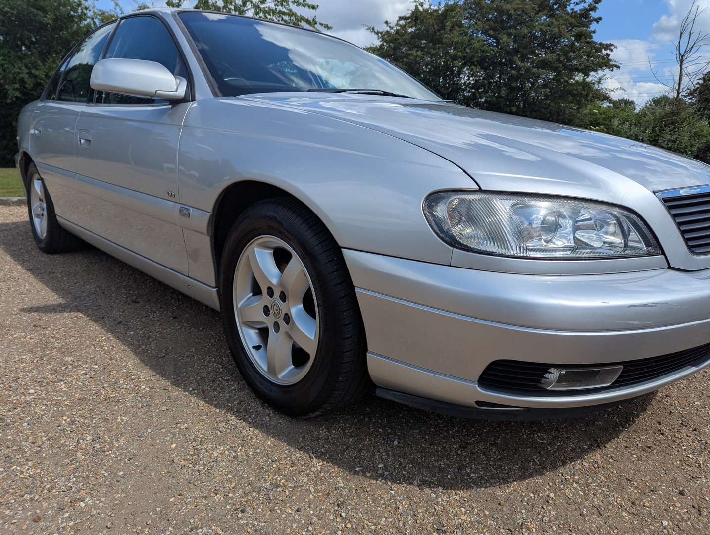 <p>2002 VAUXHALL OMEGA 2.2CD AUTO</p>