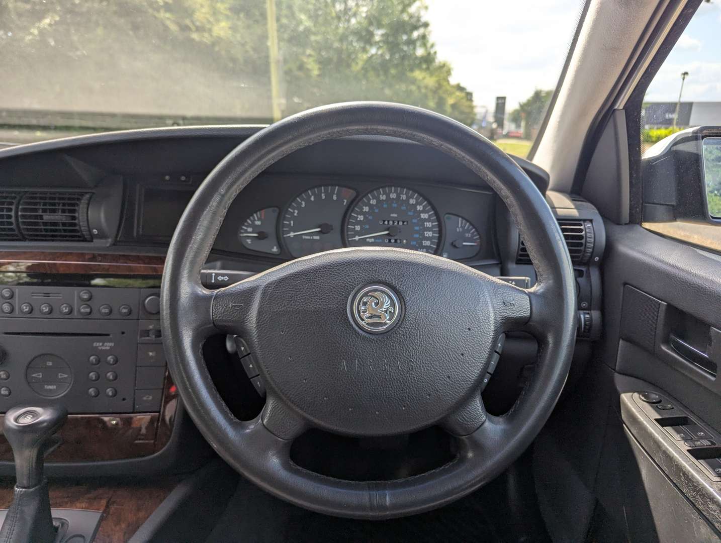 <p>2002 VAUXHALL OMEGA 2.2CD AUTO</p>