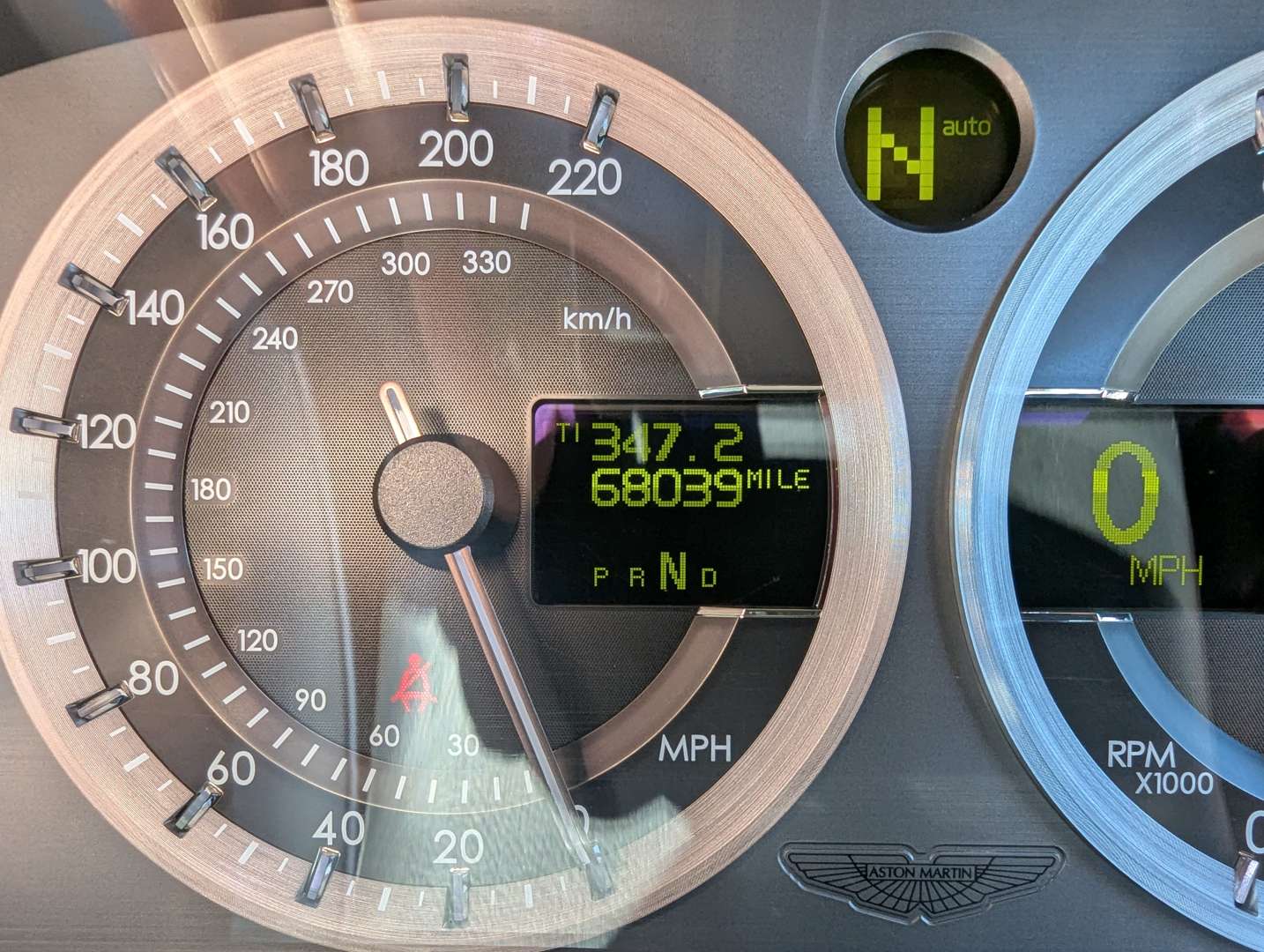 <p>2005 ASTON MARTIN DB9 COUPE AUTO</p>