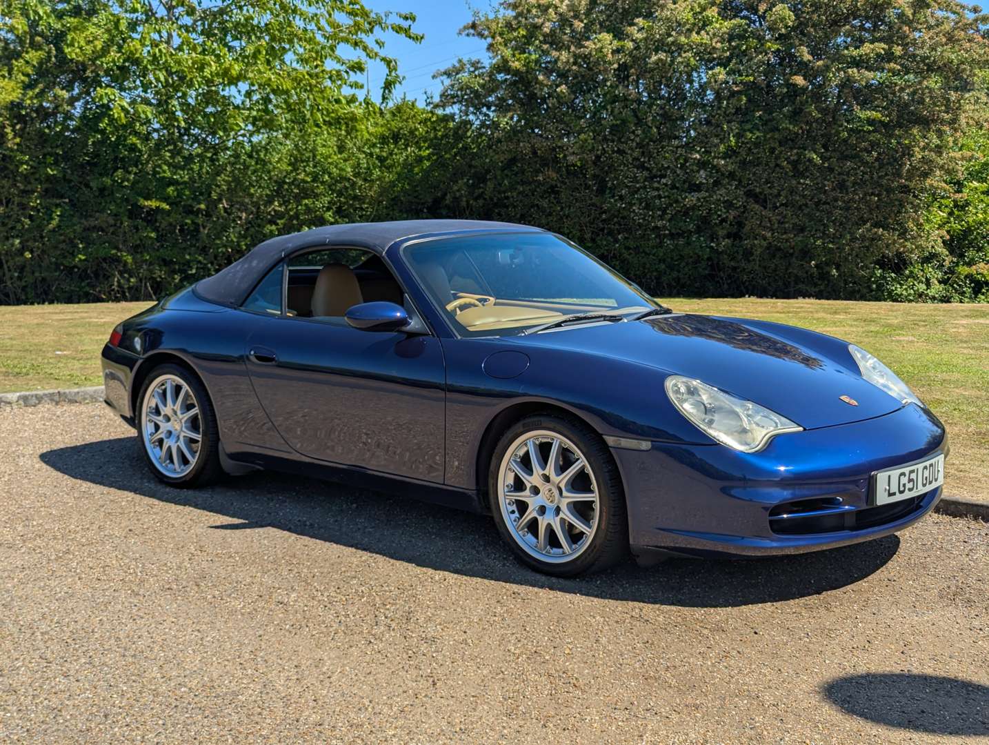 <p>2002 PORSCHE 911 CARRERA 2 TIPTRONIC</p>