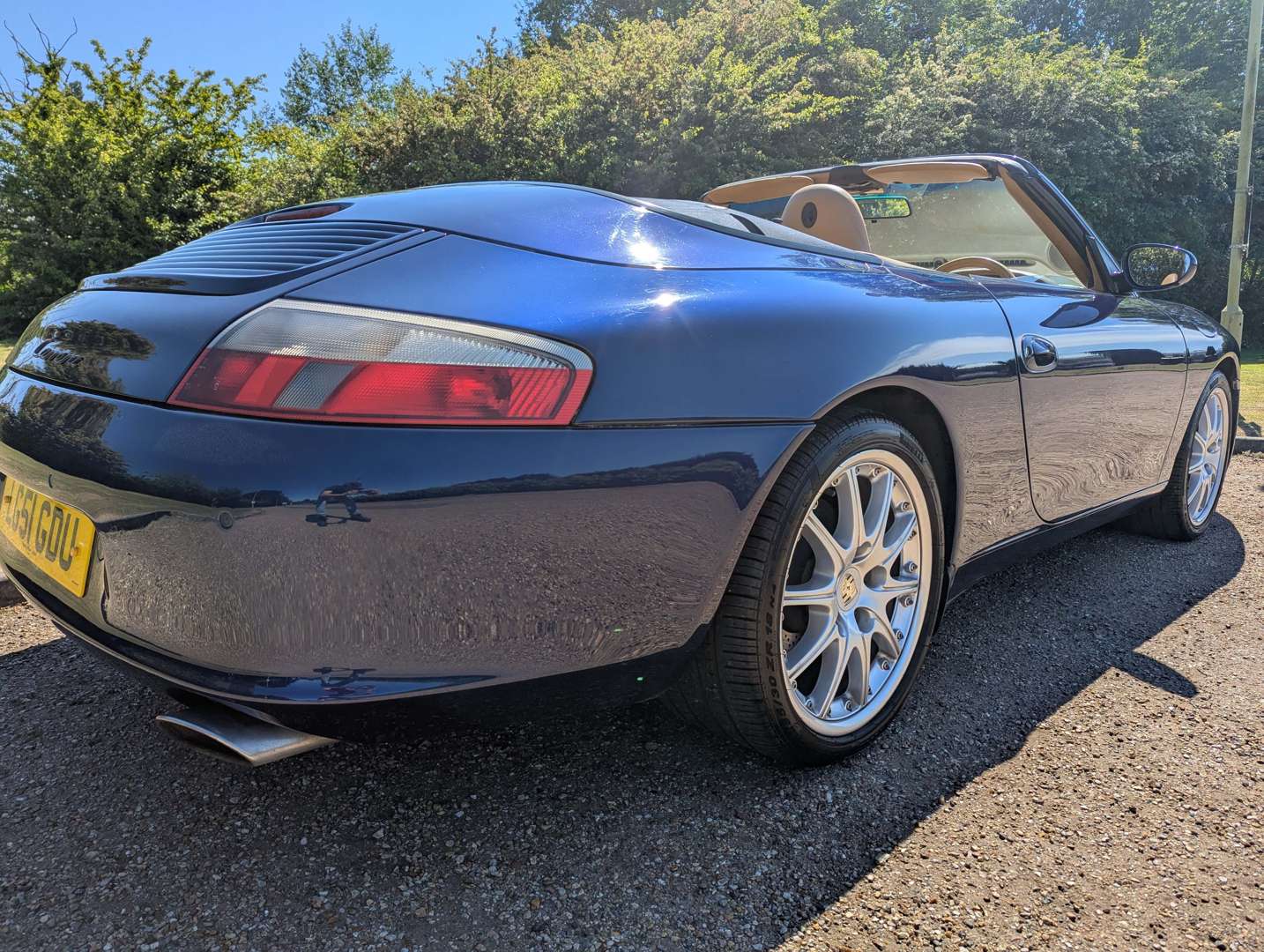 <p>2002 PORSCHE 911 CARRERA 2 TIPTRONIC</p>