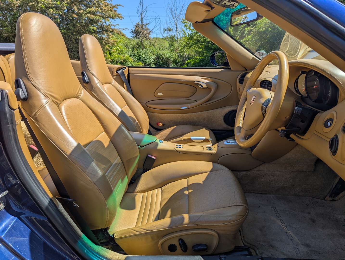 <p>2002 PORSCHE 911 CARRERA 2 TIPTRONIC</p>