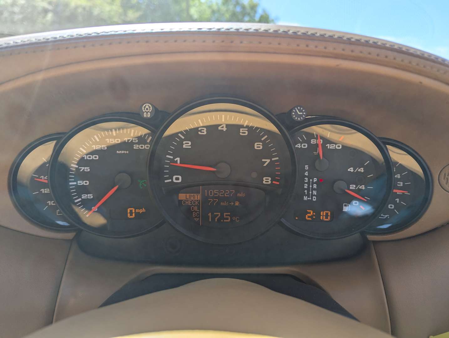 <p>2002 PORSCHE 911 CARRERA 2 TIPTRONIC</p>