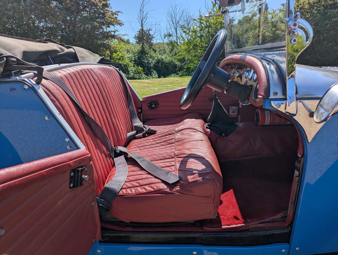 <p>1955 FORD POPULAR SPECIAL</p>