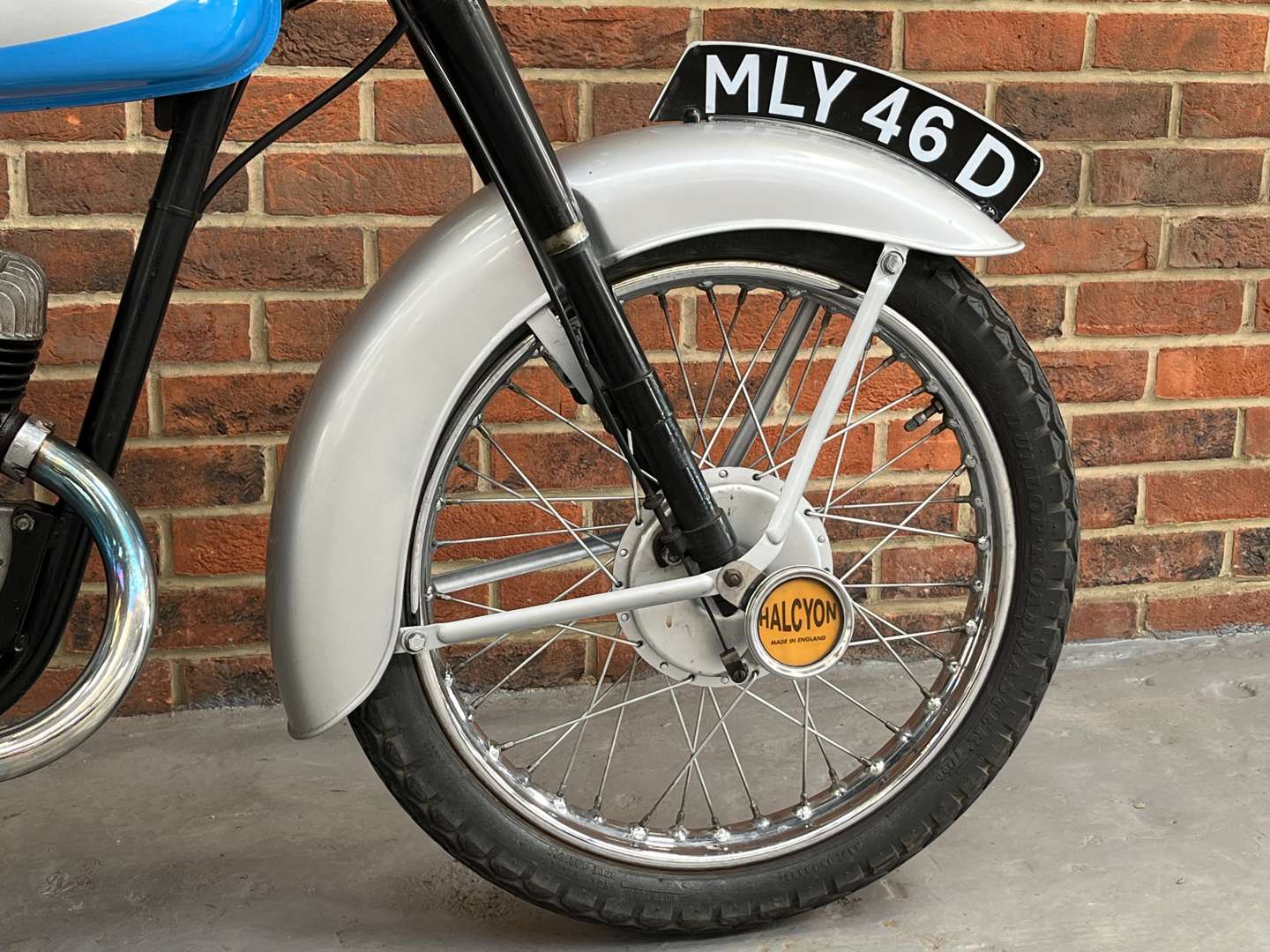 <p>1966 BSA SILVER BANTAM 175</p>