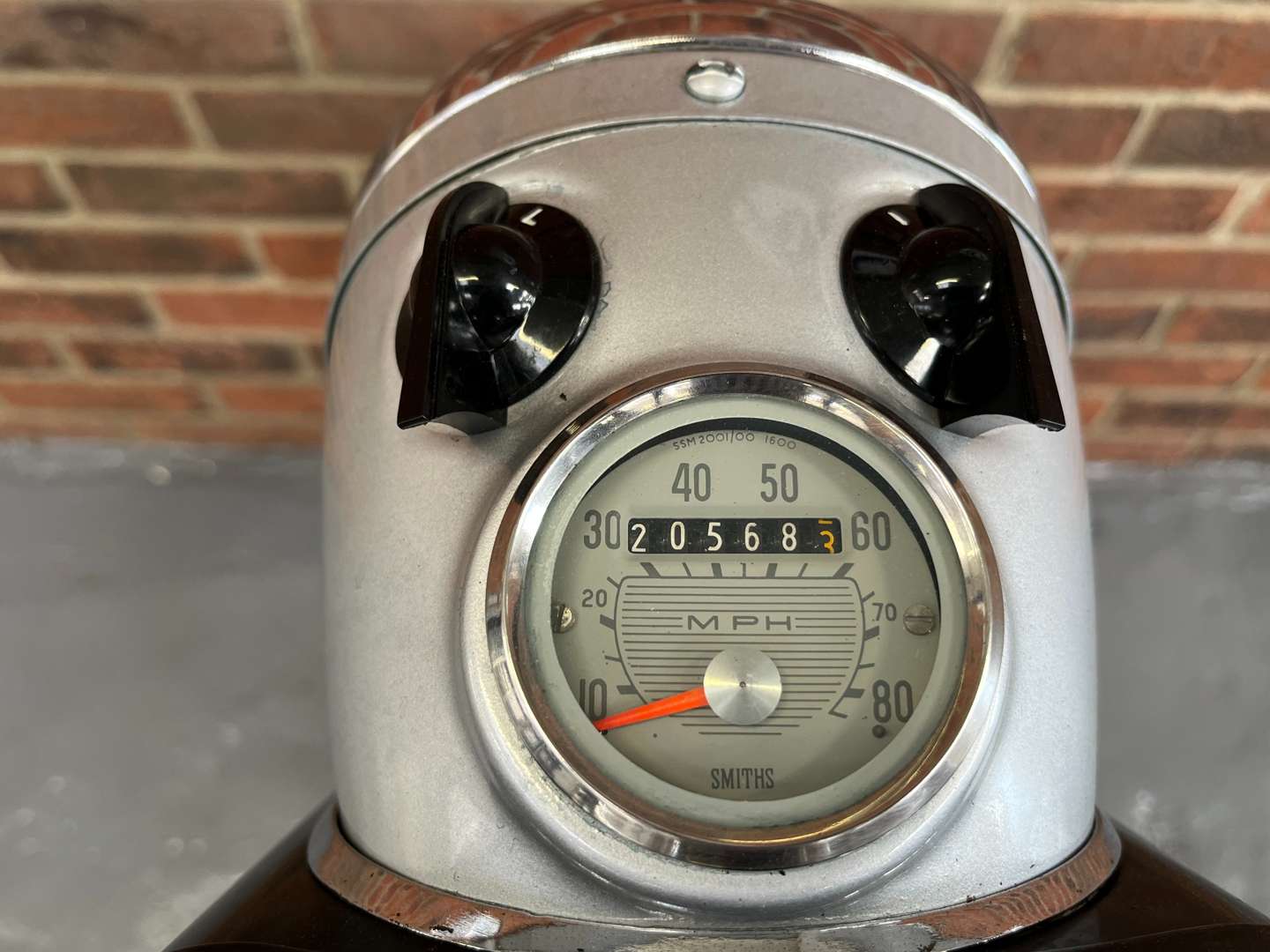 <p>1966 BSA SILVER BANTAM 175</p>