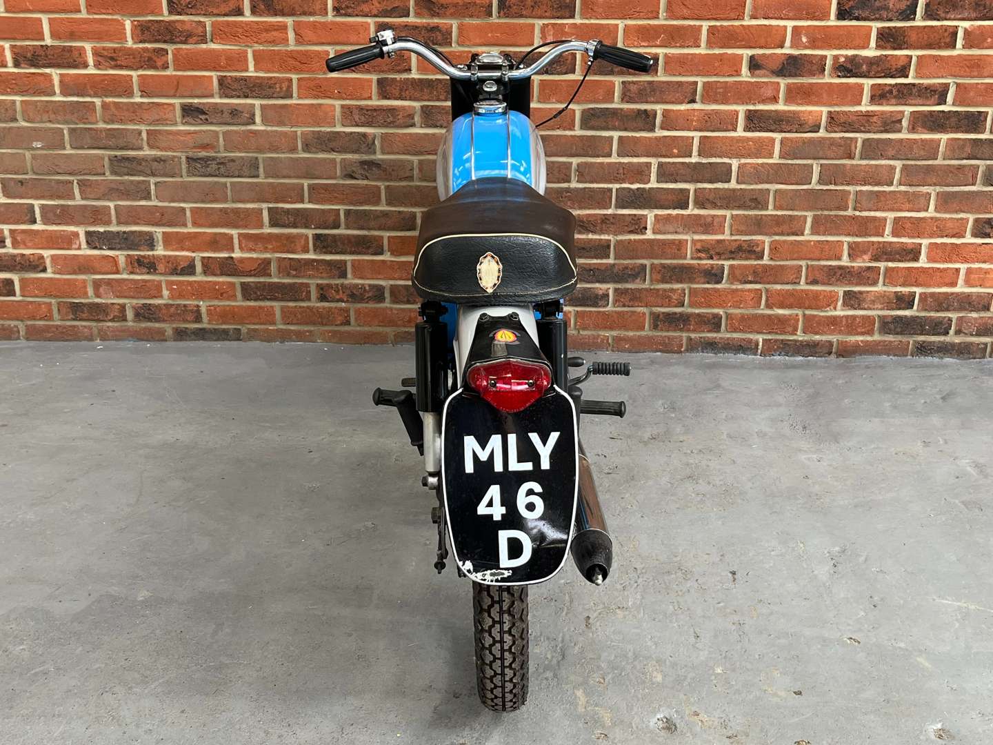 <p>1966 BSA SILVER BANTAM 175</p>