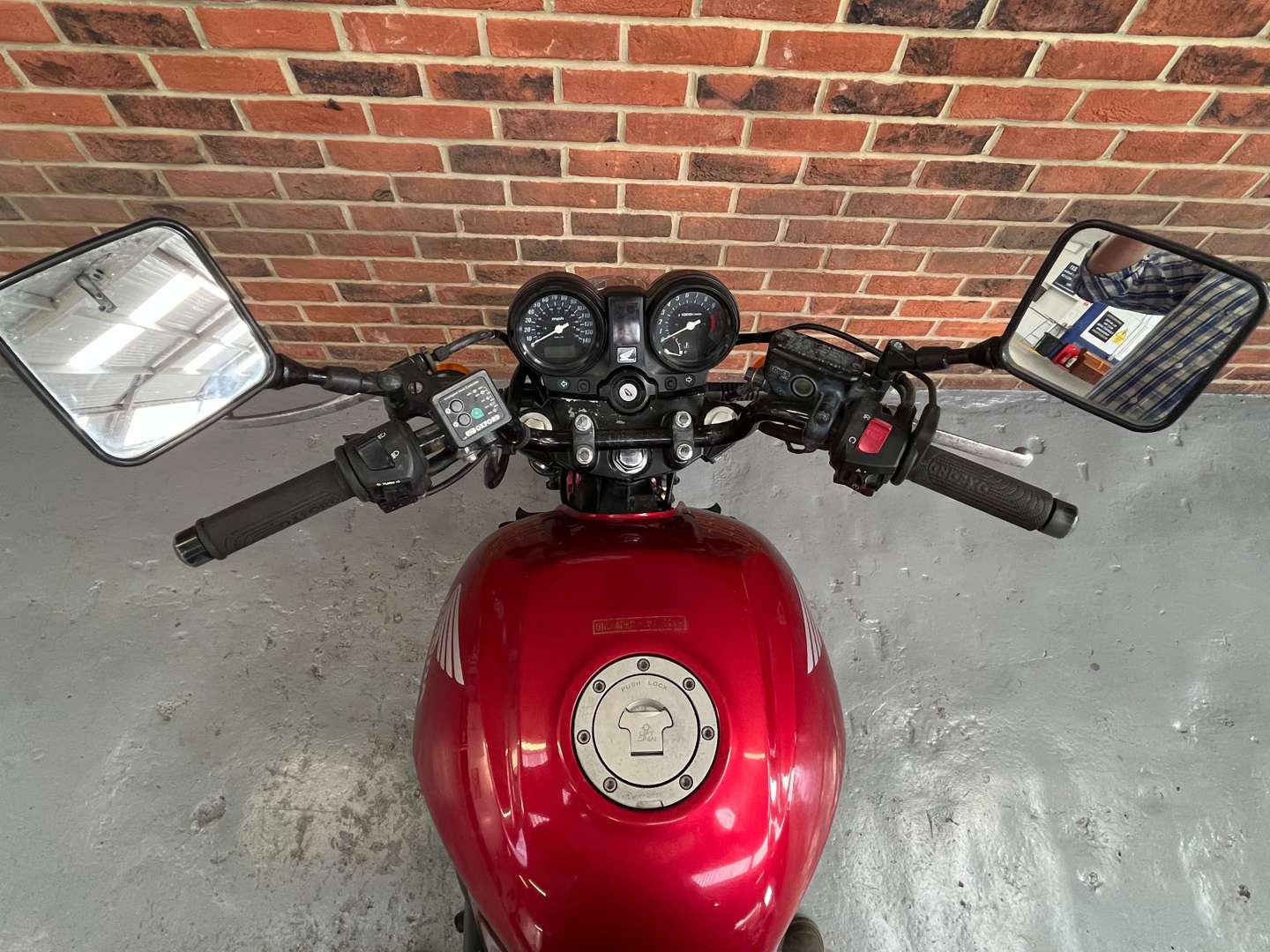 <p>2006 HONDA CBF 500 A-6</p>