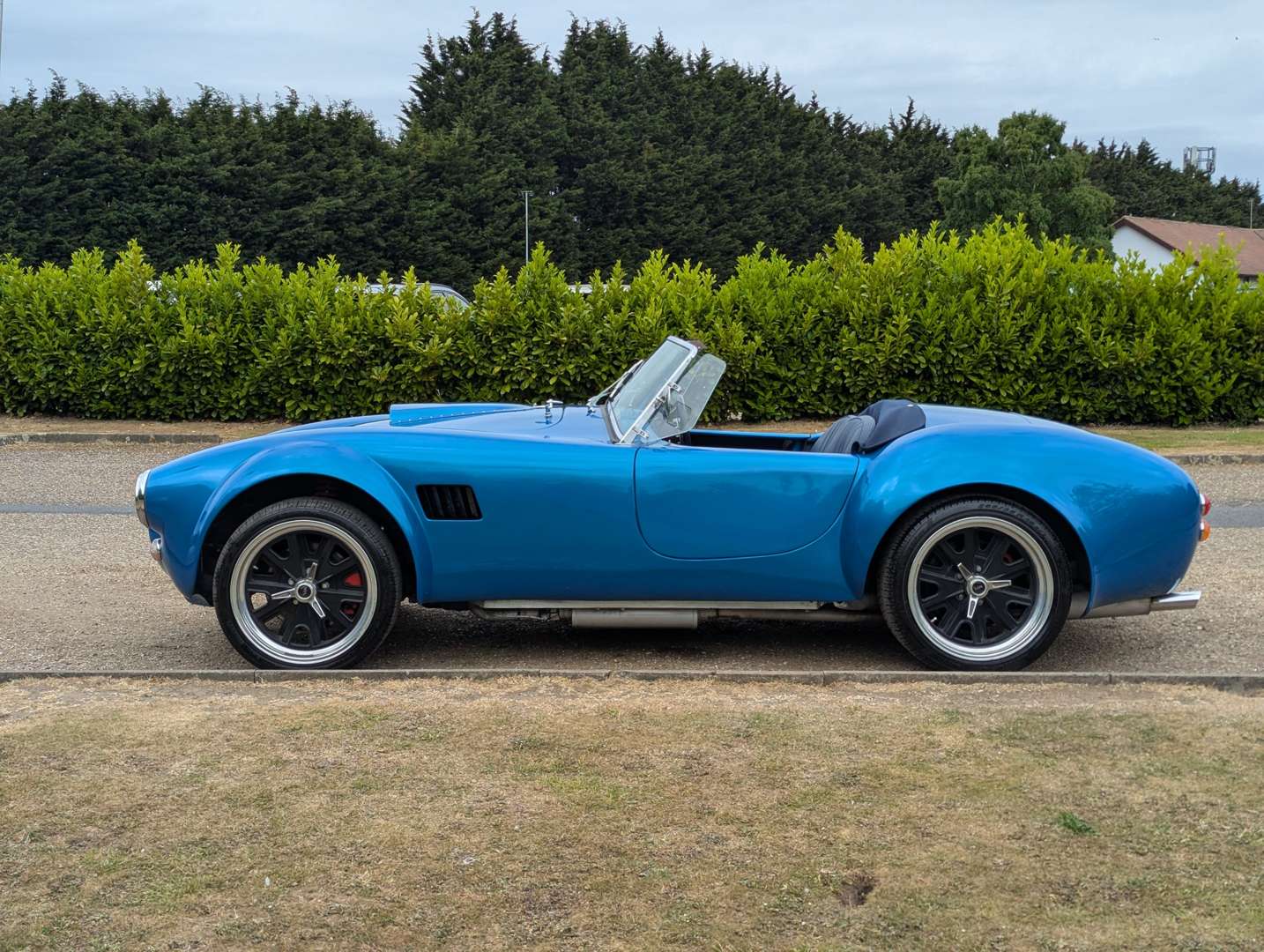 <p>1987 PILGRIM COBRA REPLICA V8</p>