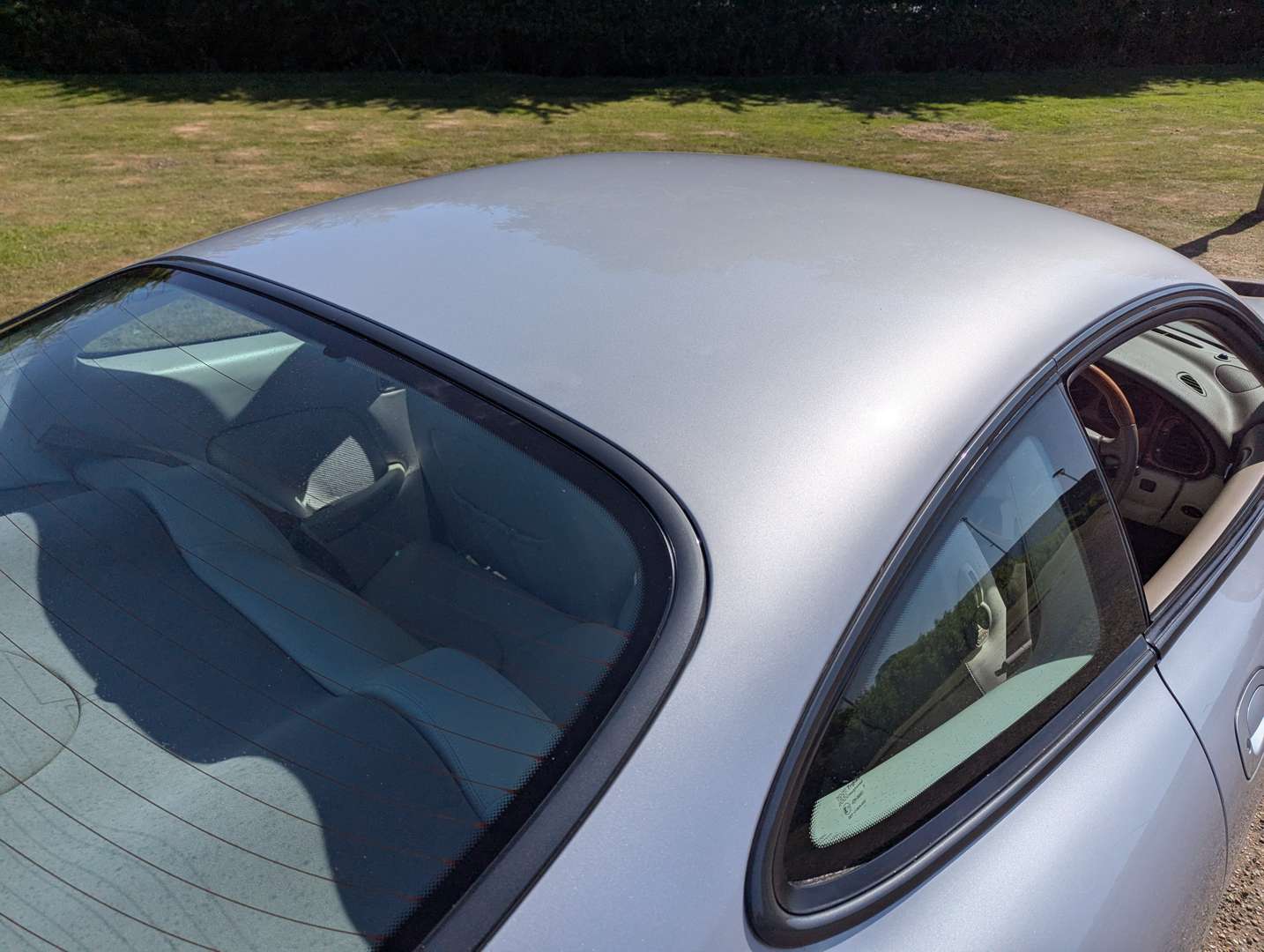 <p>2001 JAGUAR XKR 4.0 AUTO</p>