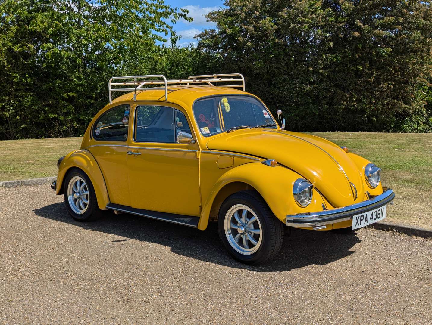 <p>1974 VW BEETLE 1200</p>