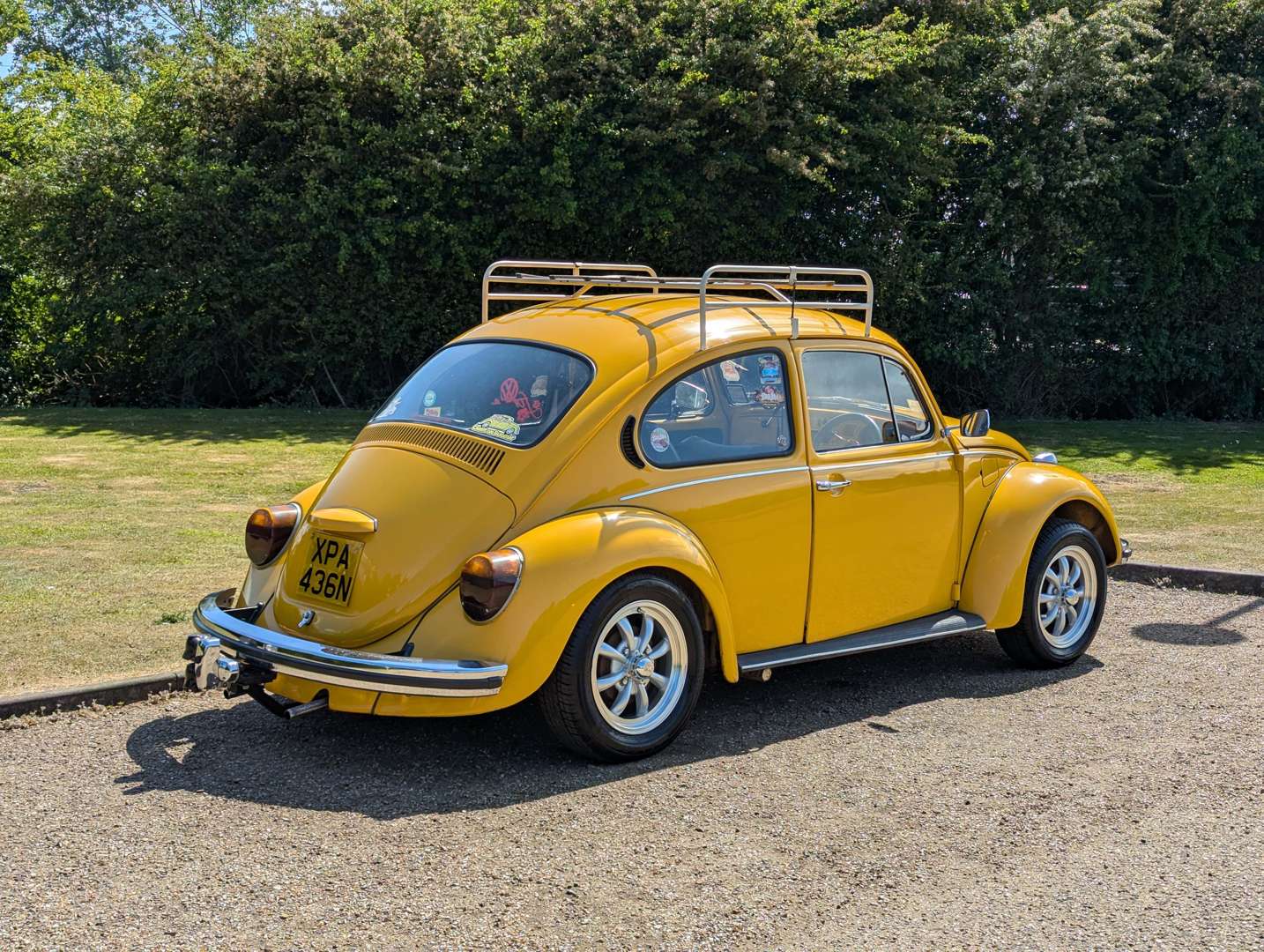 <p>1974 VW BEETLE 1200</p>