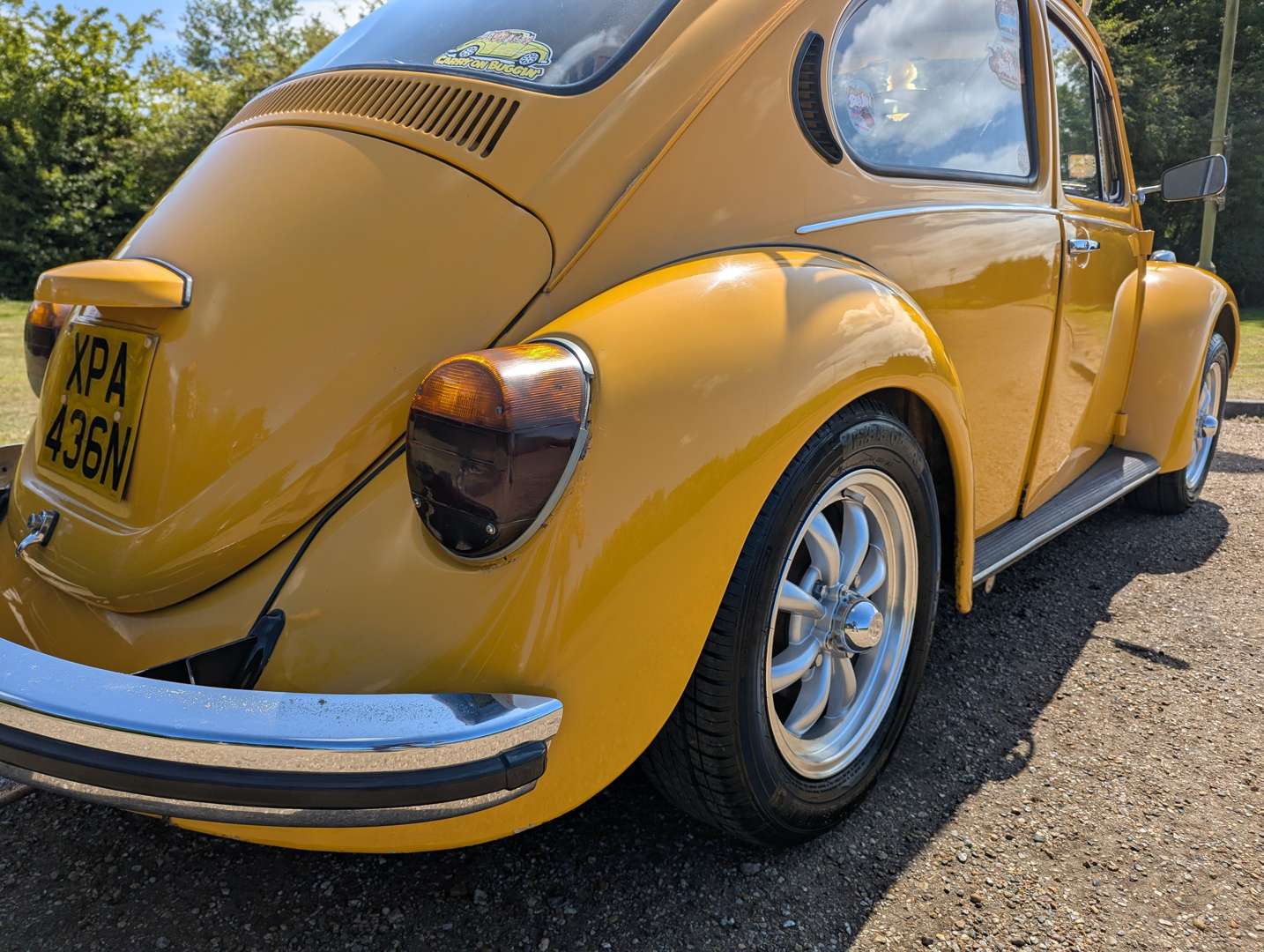 <p>1974 VW BEETLE 1200</p>