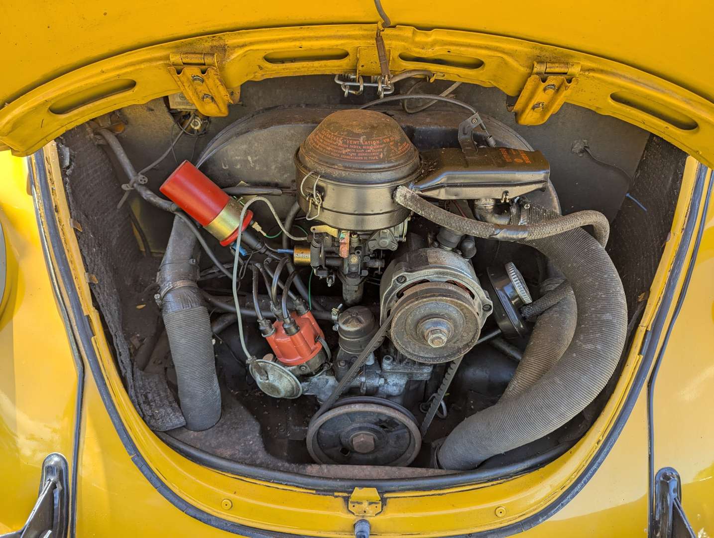 <p>1974 VW BEETLE 1200</p>