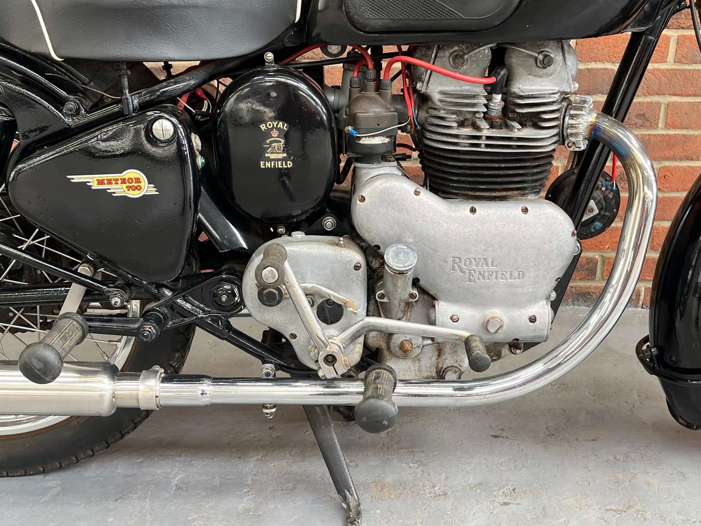 <p>ROYAL ENFIELD METEOR 700</p>