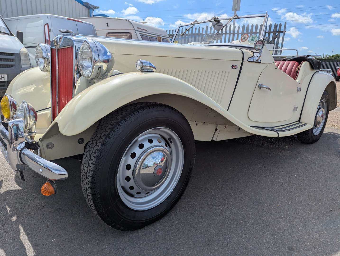 <p>1953 MG TD</p>