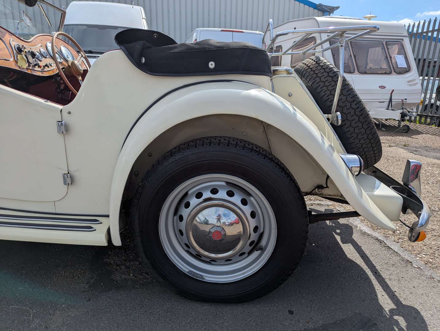 <p>1953 MG TD</p>