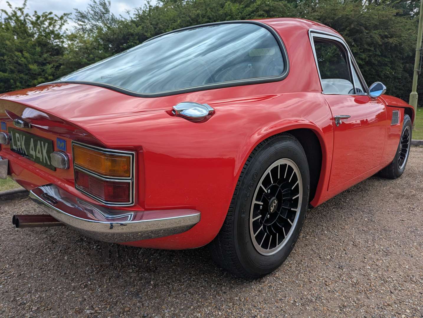 <p>1972 TVR 2500M</p>