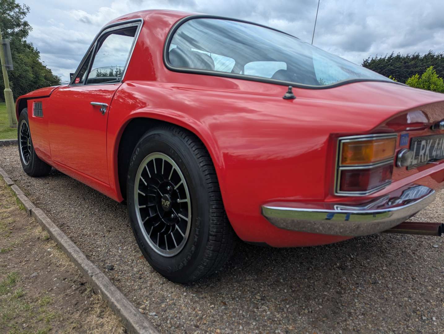 <p>1972 TVR 2500M</p>