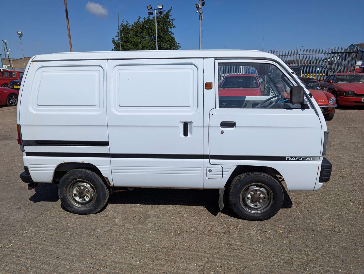 <p>1991 VAUXHALL RASCAL PANEL VAN</p>