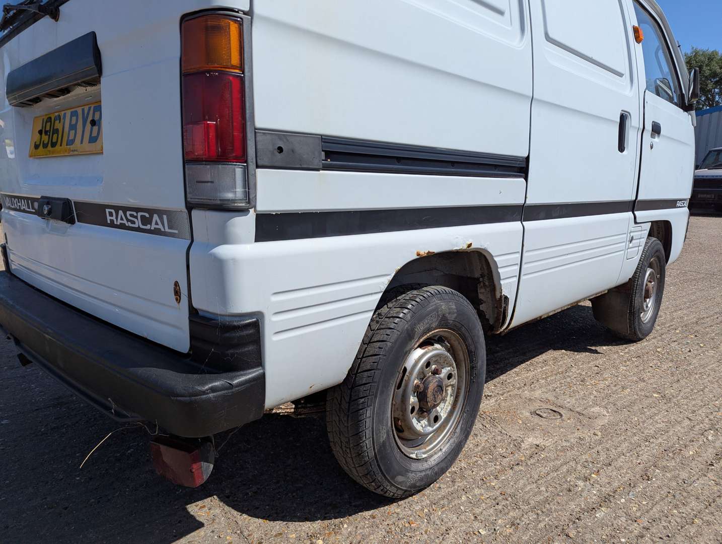 <p>1991 VAUXHALL RASCAL PANEL VAN</p>
