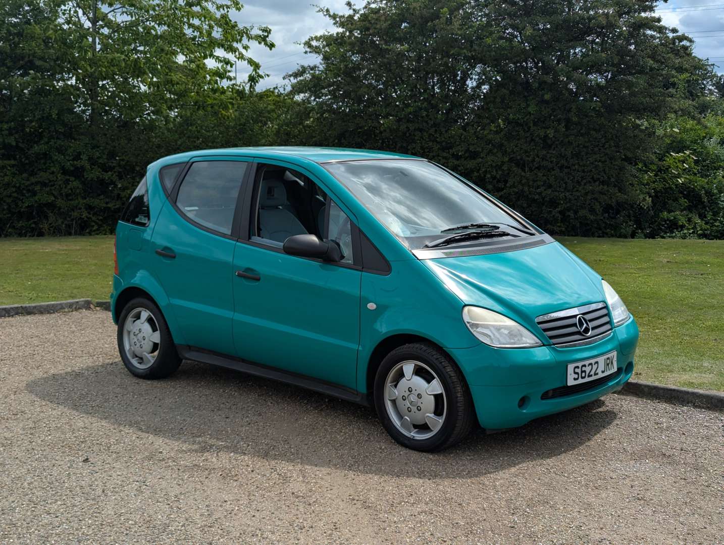 <p>1998 MERCEDES A160 CLASSIC</p>