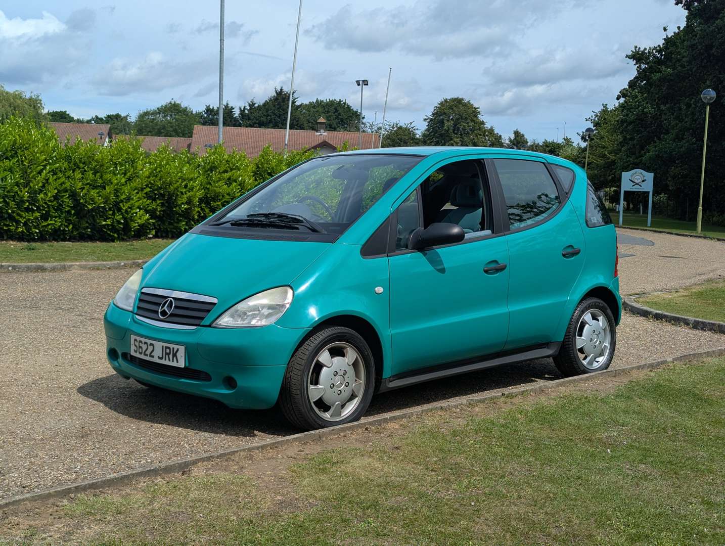 <p>1998 MERCEDES A160 CLASSIC</p>