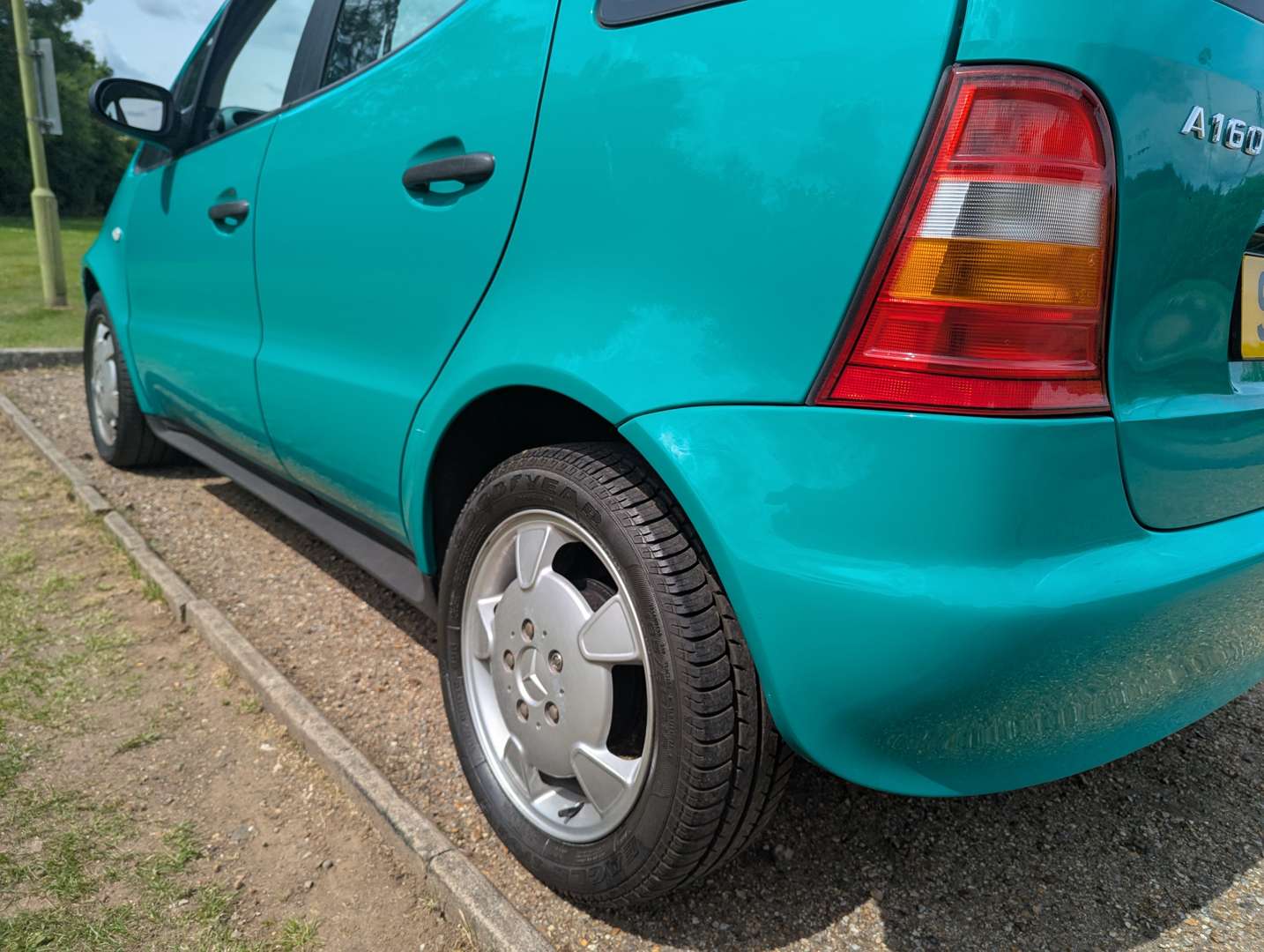 <p>1998 MERCEDES A160 CLASSIC</p>