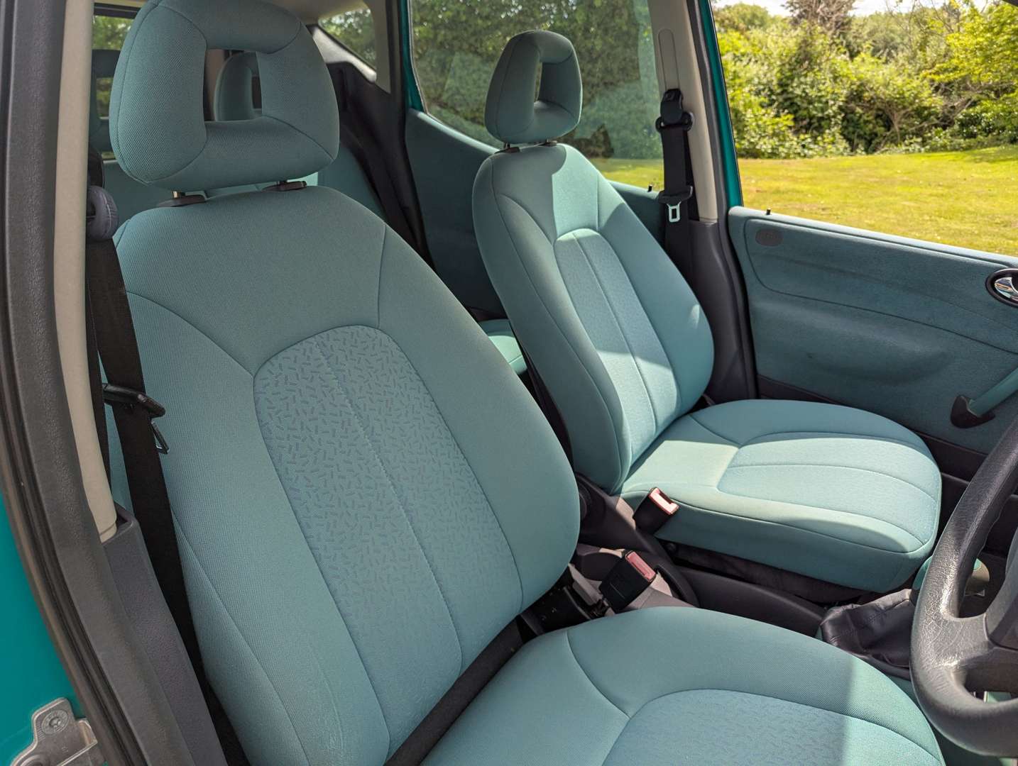 <p>1998 MERCEDES A160 CLASSIC</p>