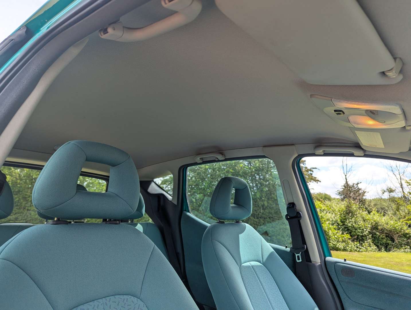 <p>1998 MERCEDES A160 CLASSIC</p>