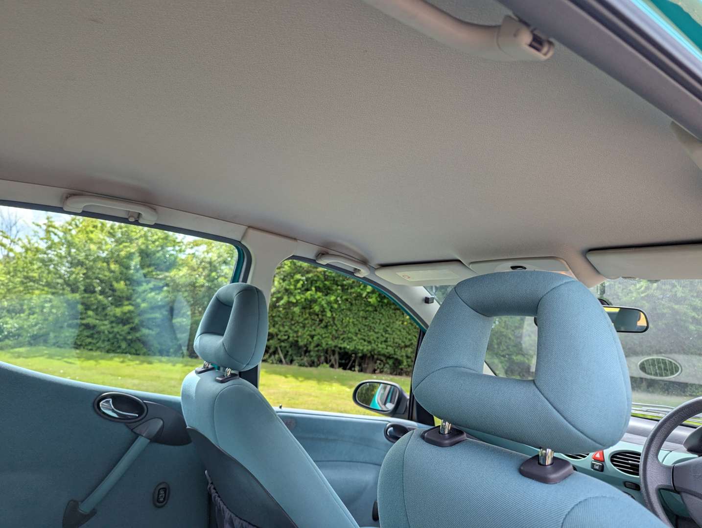 <p>1998 MERCEDES A160 CLASSIC</p>