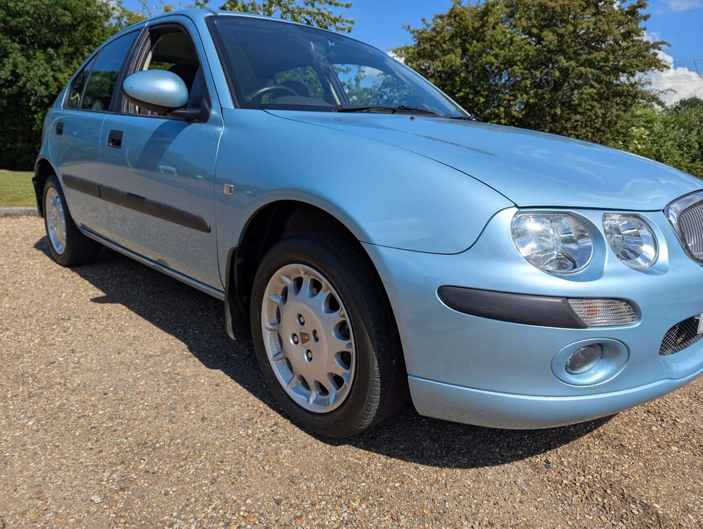 <p>2002 ROVER 25 IL 16V 6,128 MILES</p>