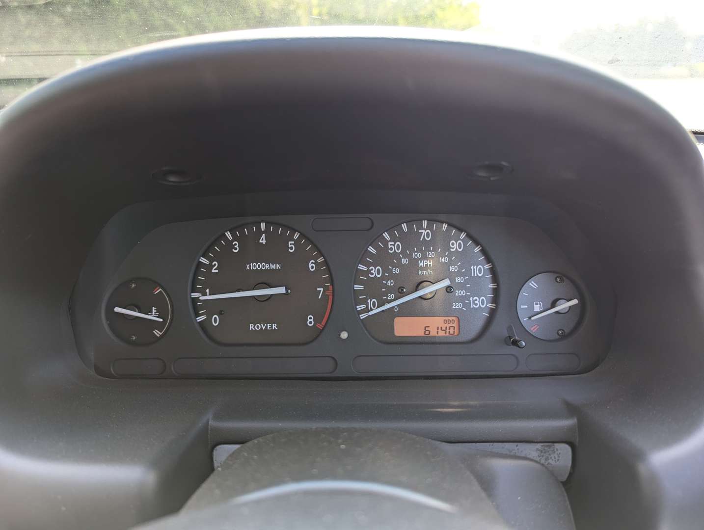 <p>2002 ROVER 25 IL 16V 6,128 MILES</p>