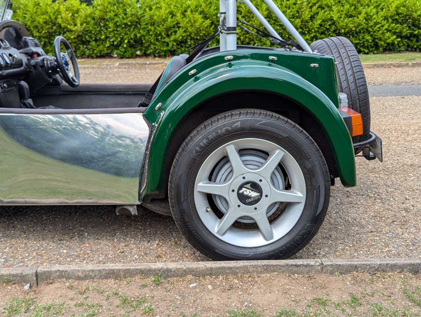 <p>2007 ROBIN HOOD 2.0 S3</p>