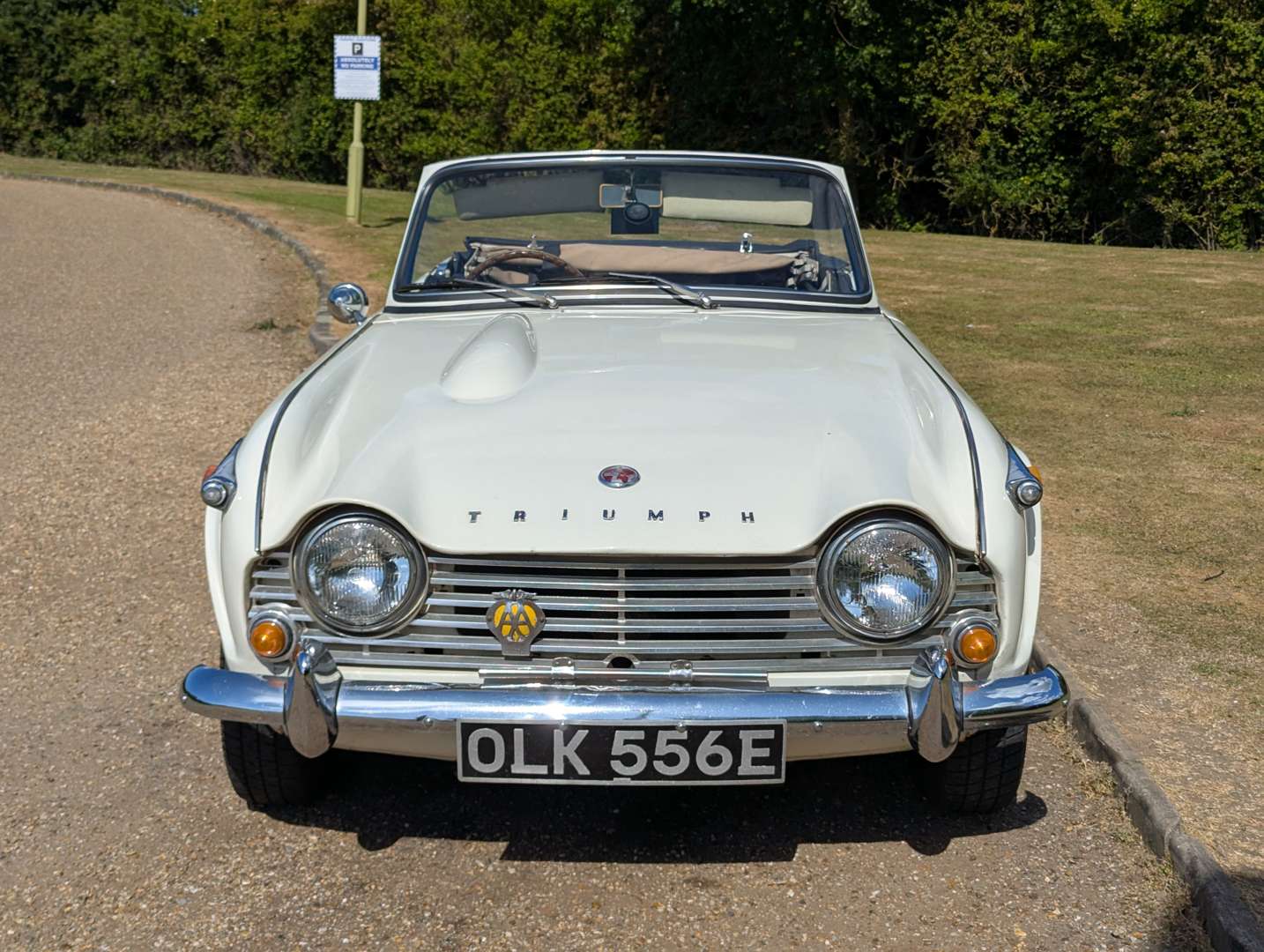 <p>1967 TRIUMPH TR4A</p>