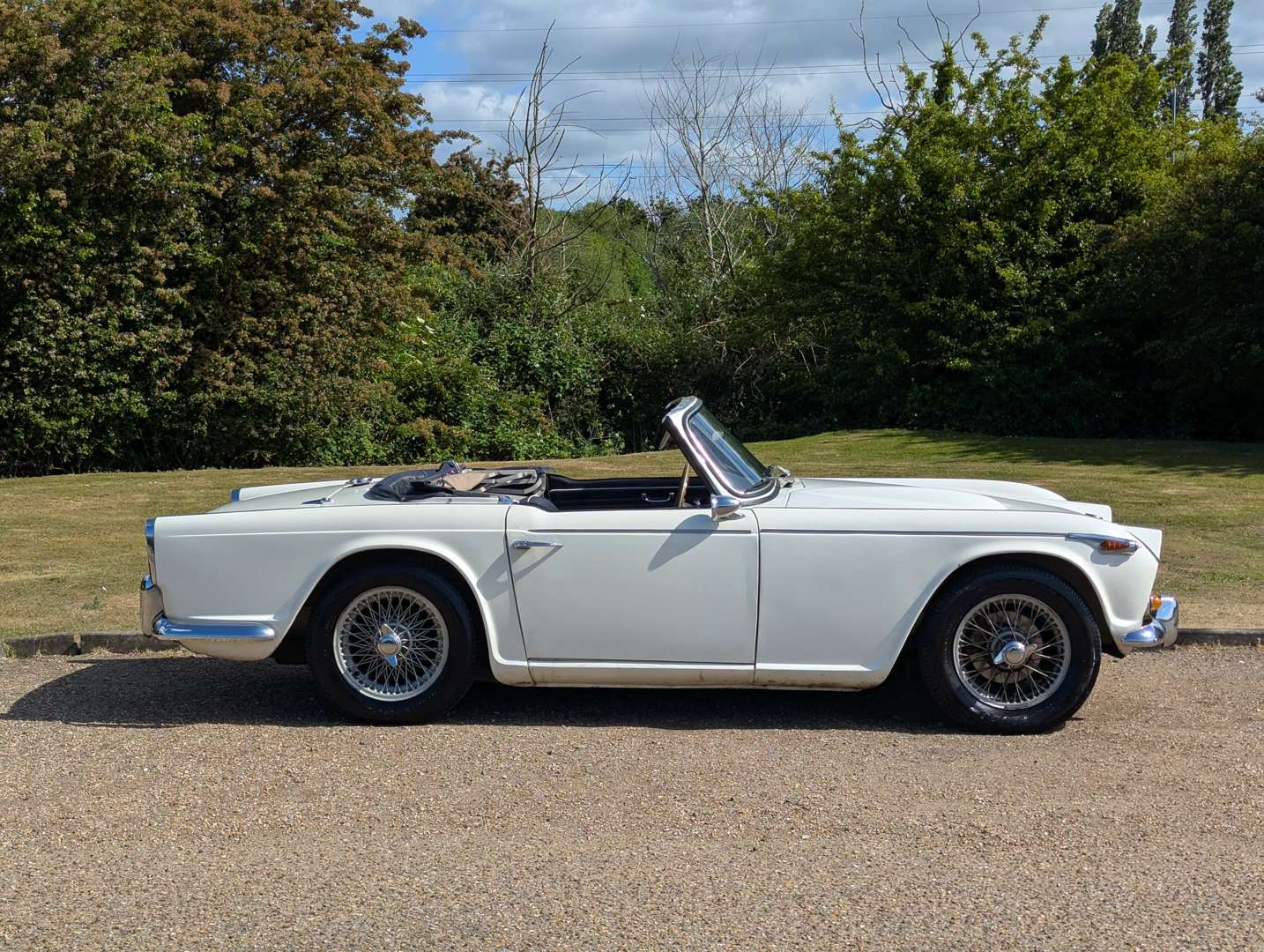 <p>1967 TRIUMPH TR4A</p>